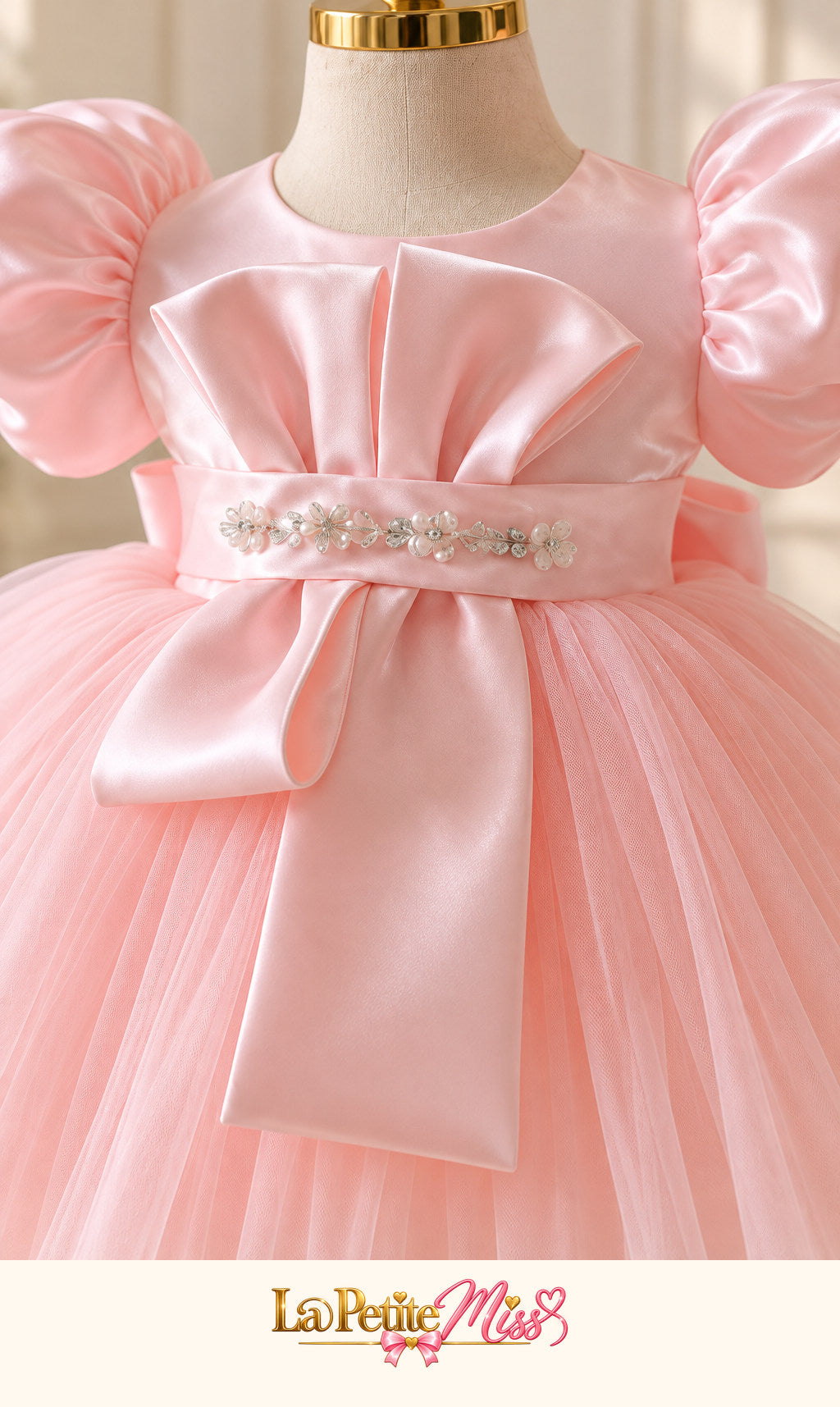 Baroness Dress by La Petite Miss, close-up of the large pink satin bow